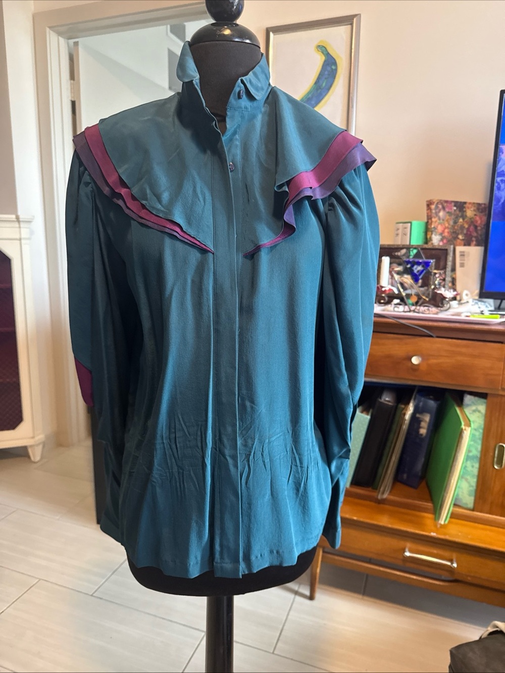 Women's Blouse with Purple Trim Ruffled Yoke NWT❗️ 80's Marc D'alcy RARE!! silk
